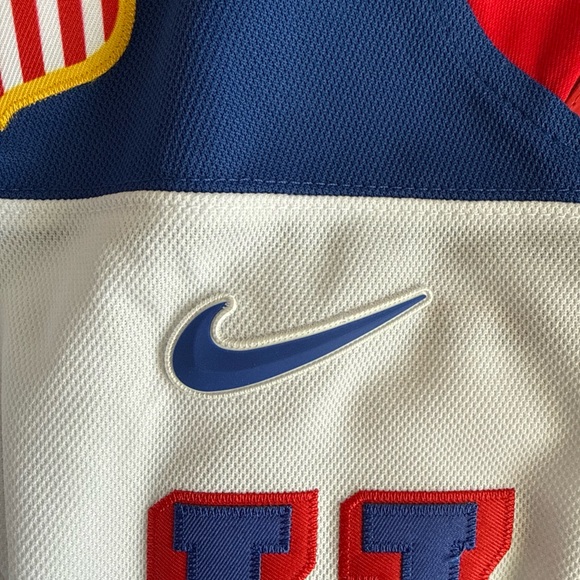 Nike USA White and Blue Jersey - Picture 4 of 6